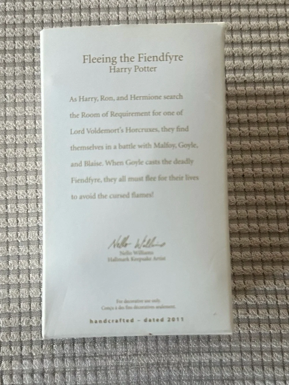 Hallmark White and Gold Harry Potter 'Fleeing the Fiendfyre' Plaque